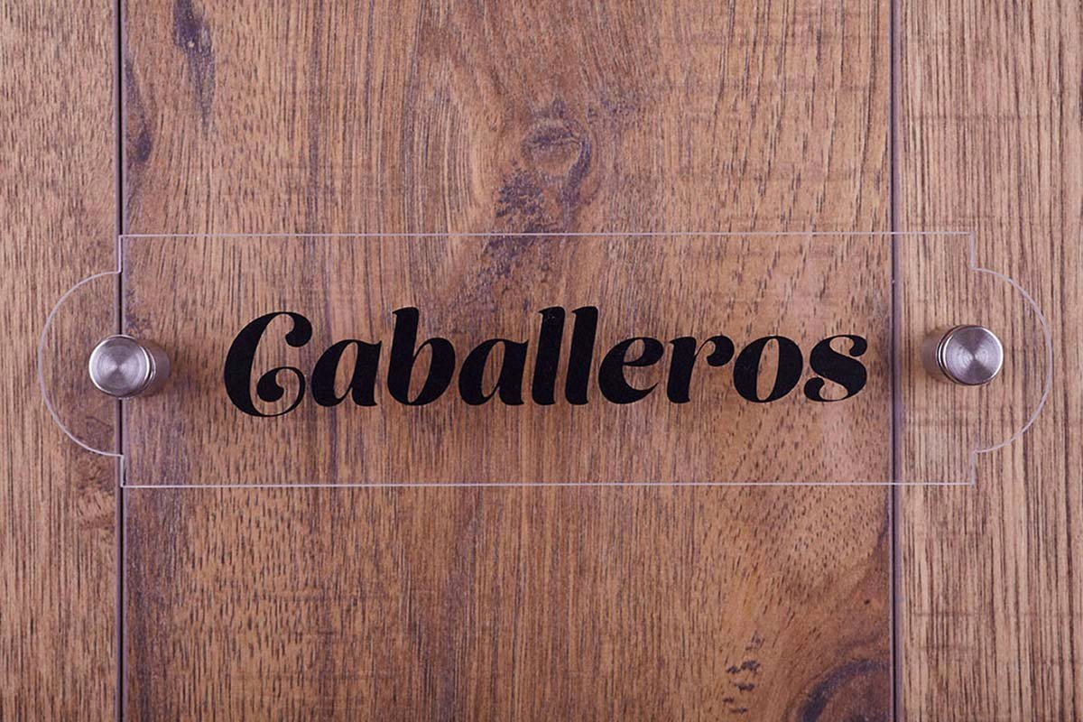 Letrero en acrílico vintage sanitario hombres